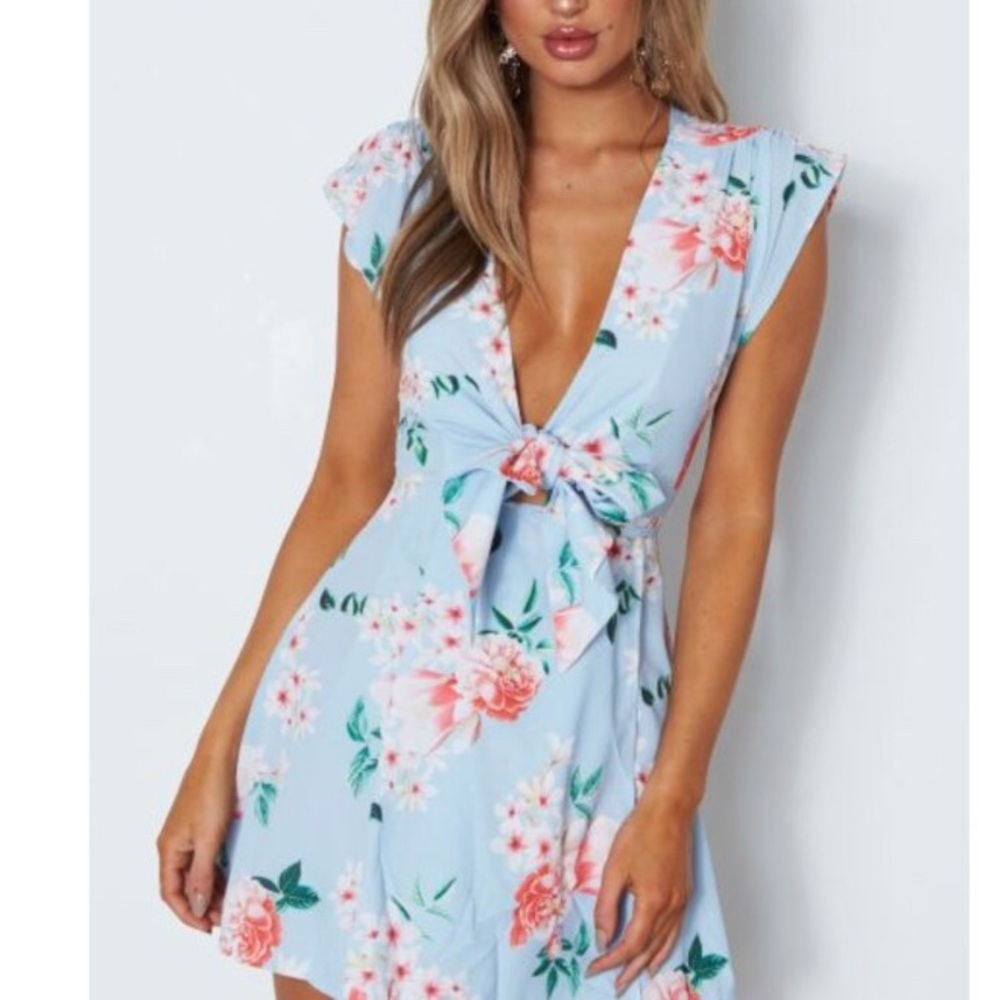 White fox boutique light blue floral dress